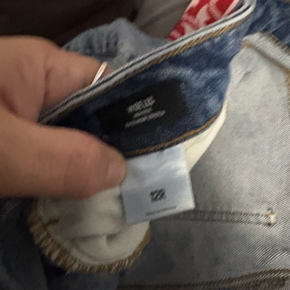 Express Light Blue Distressed Ankle Jeans - Picture 4 of 5